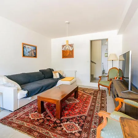 2 Bedroom Lovely In * Poitiers